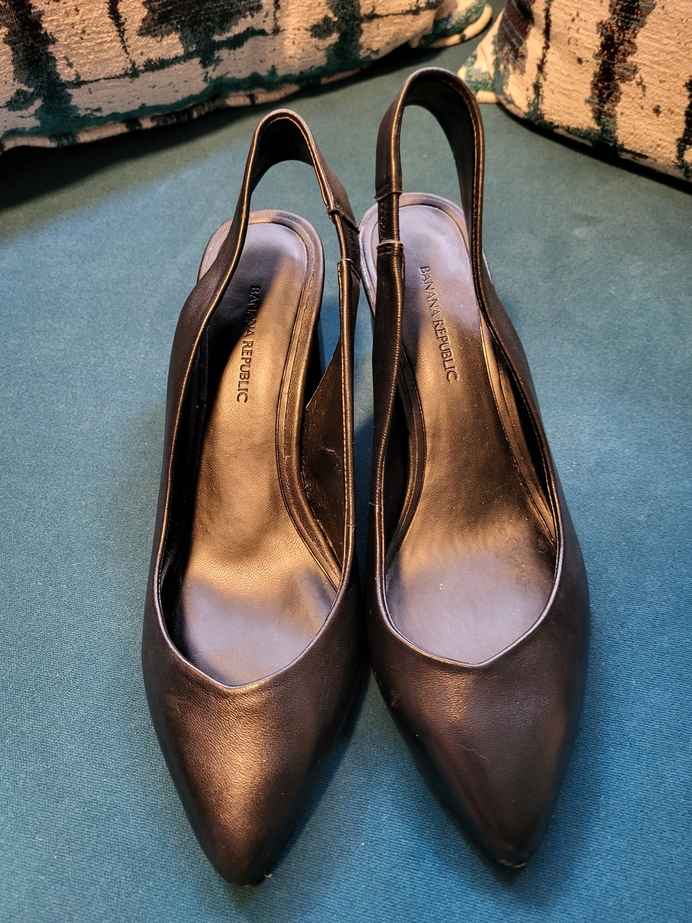 Banana Republic Black Pointed-Toe Leather Slingback Heels Size 7